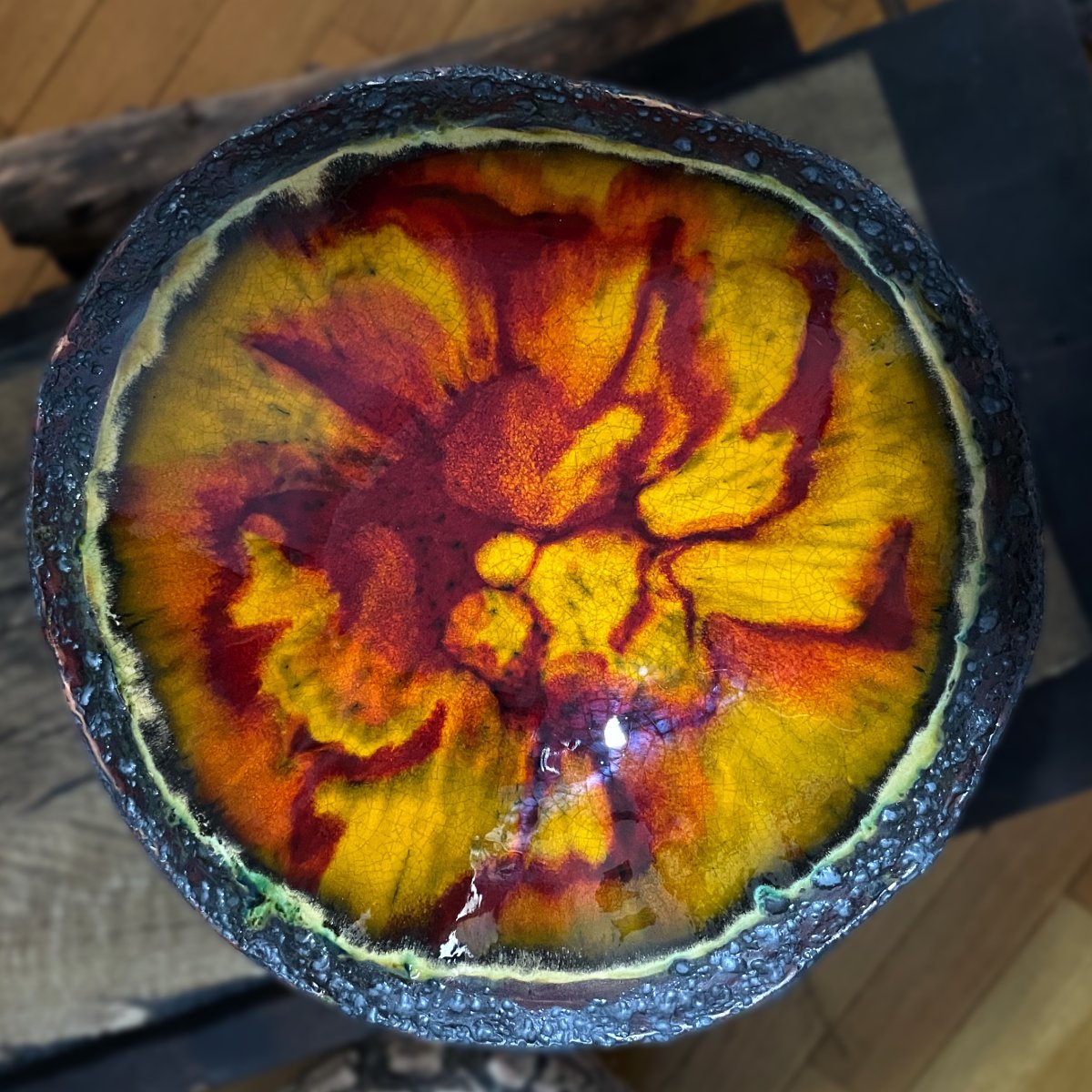 Handmade Ceramic Serving Bowl – Amber Red Crackle Glaze – 29 cm - Image 8