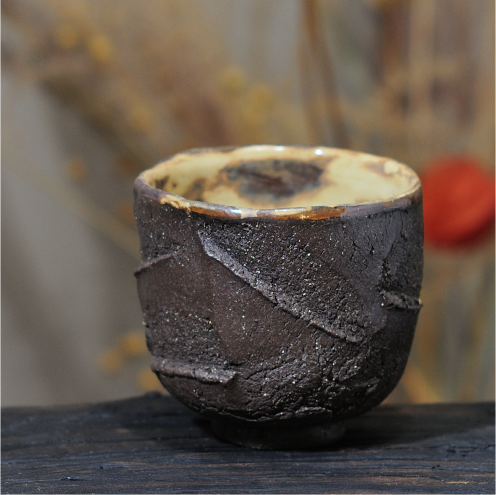 Black Clay Kurinuki Coffee Tumbler – DEPTH – 300ml - Image 3