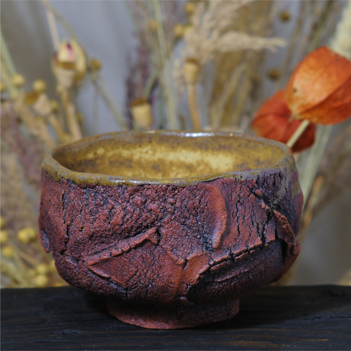 Kurinuki ceramic bowl with thick walls, handmade stoneware bowl
