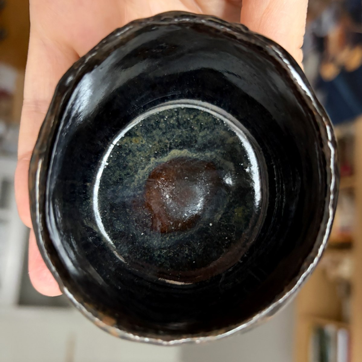 Black Stoneware Kurinuki Tea Cup – Guinomi – 100ml - Image 9