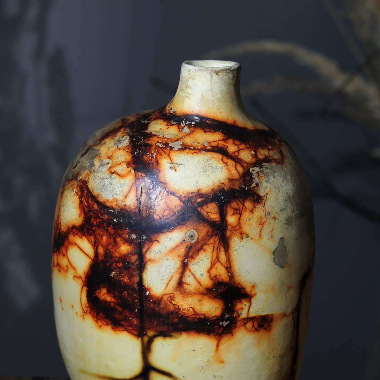 ceramic vase decorative object saggar technique