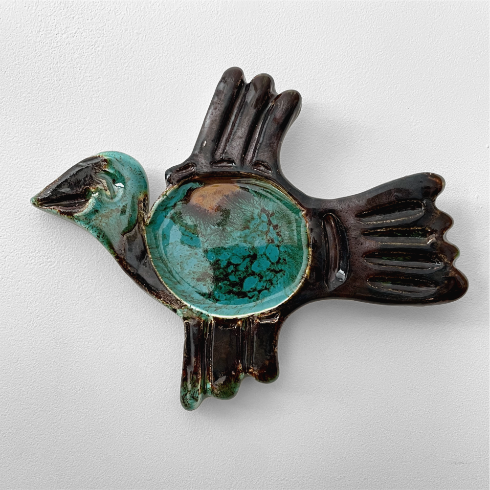 Decorative ceramic bird wall hanging