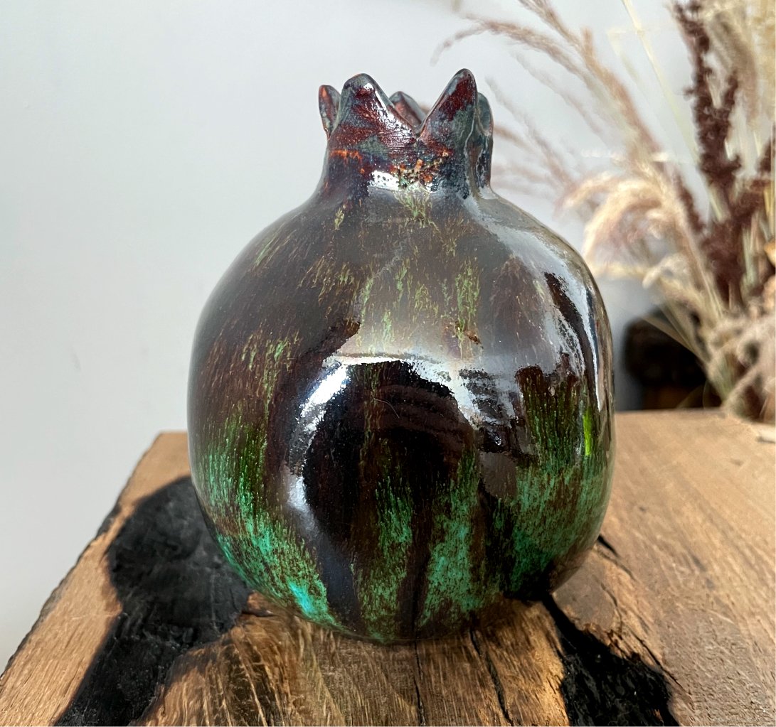 Symbolic ceramic pomegranate vase for home decor