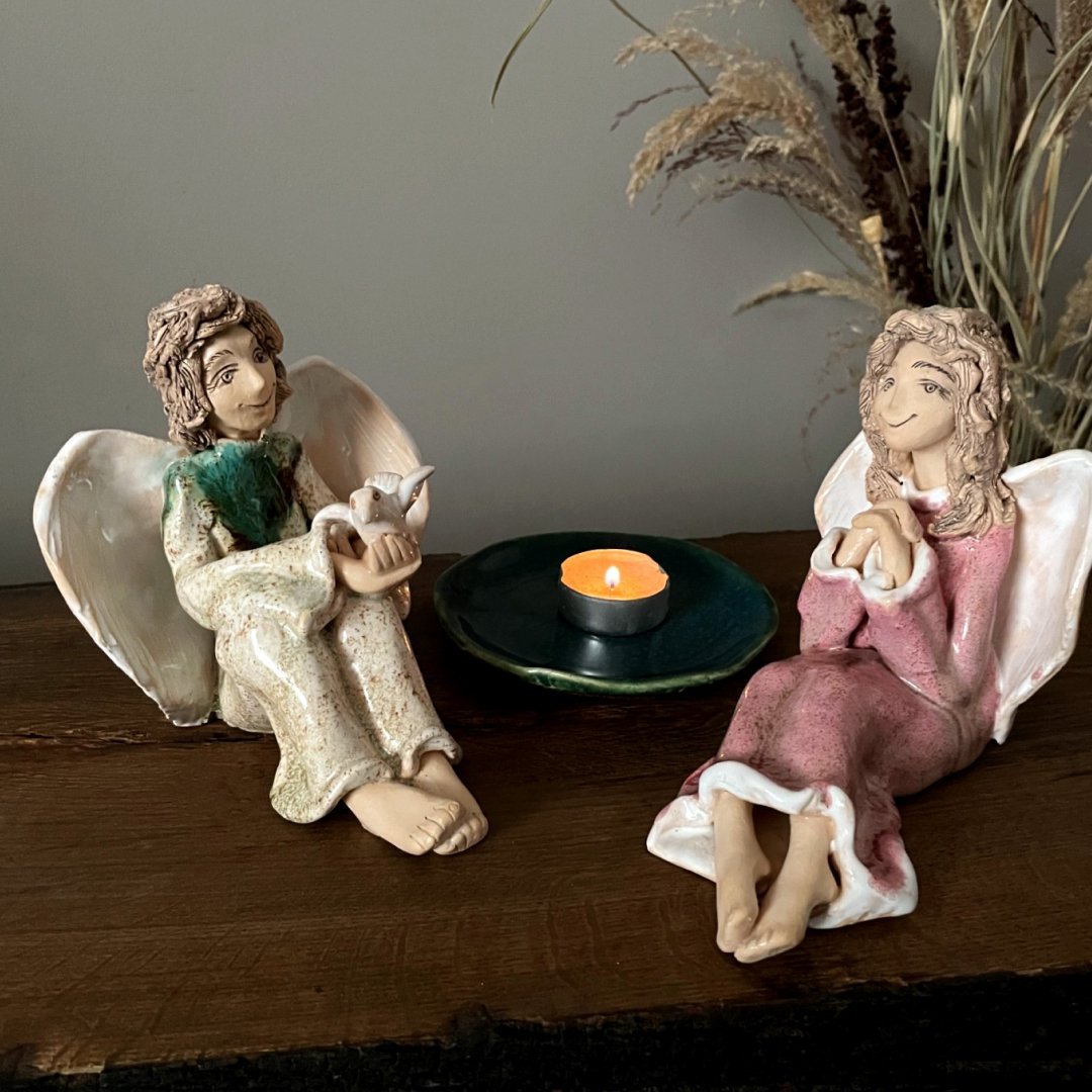 Angel sculpture for interior decor