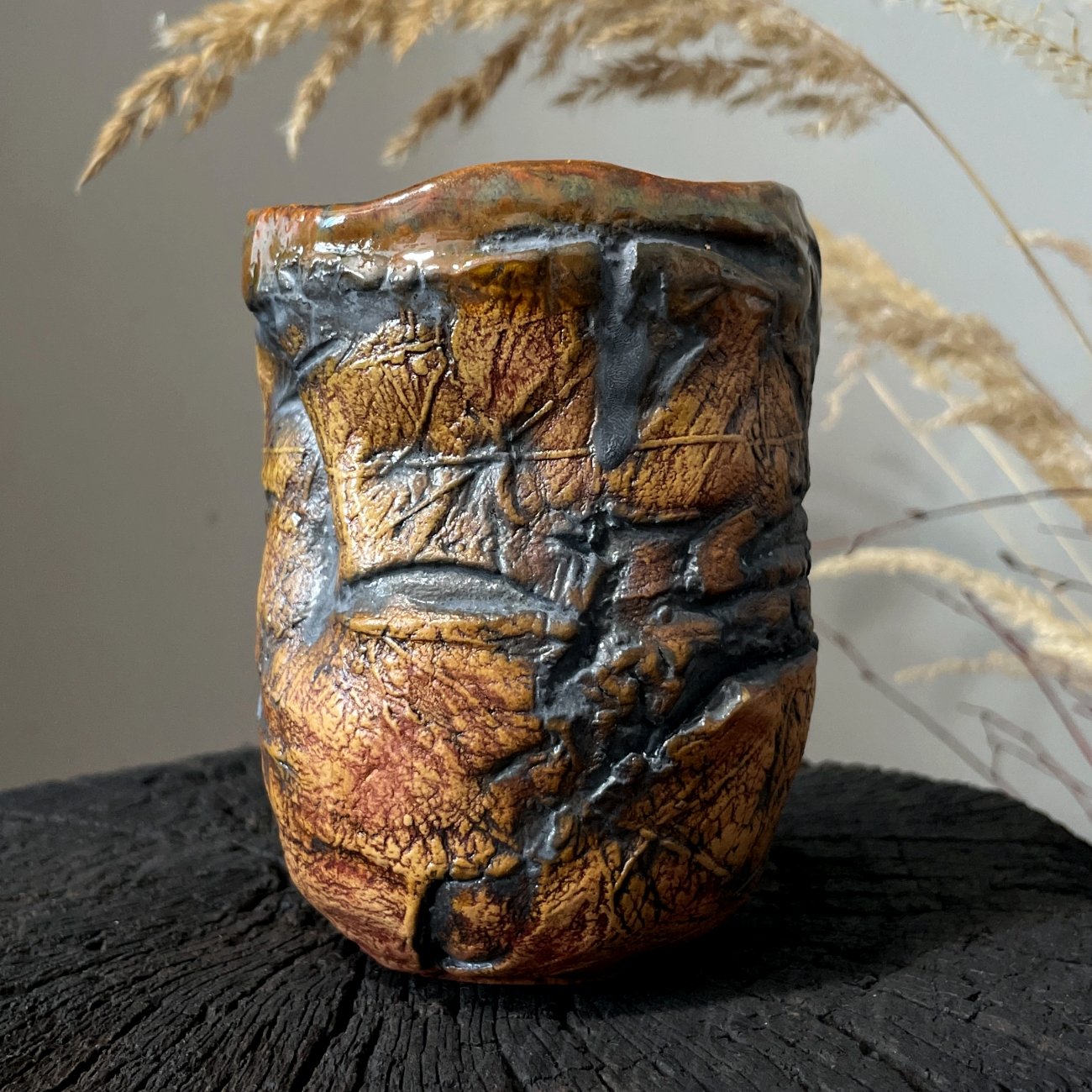 Hand-Carved Kurinuki Tea Tumbler – Ground – 400ml - Image 9