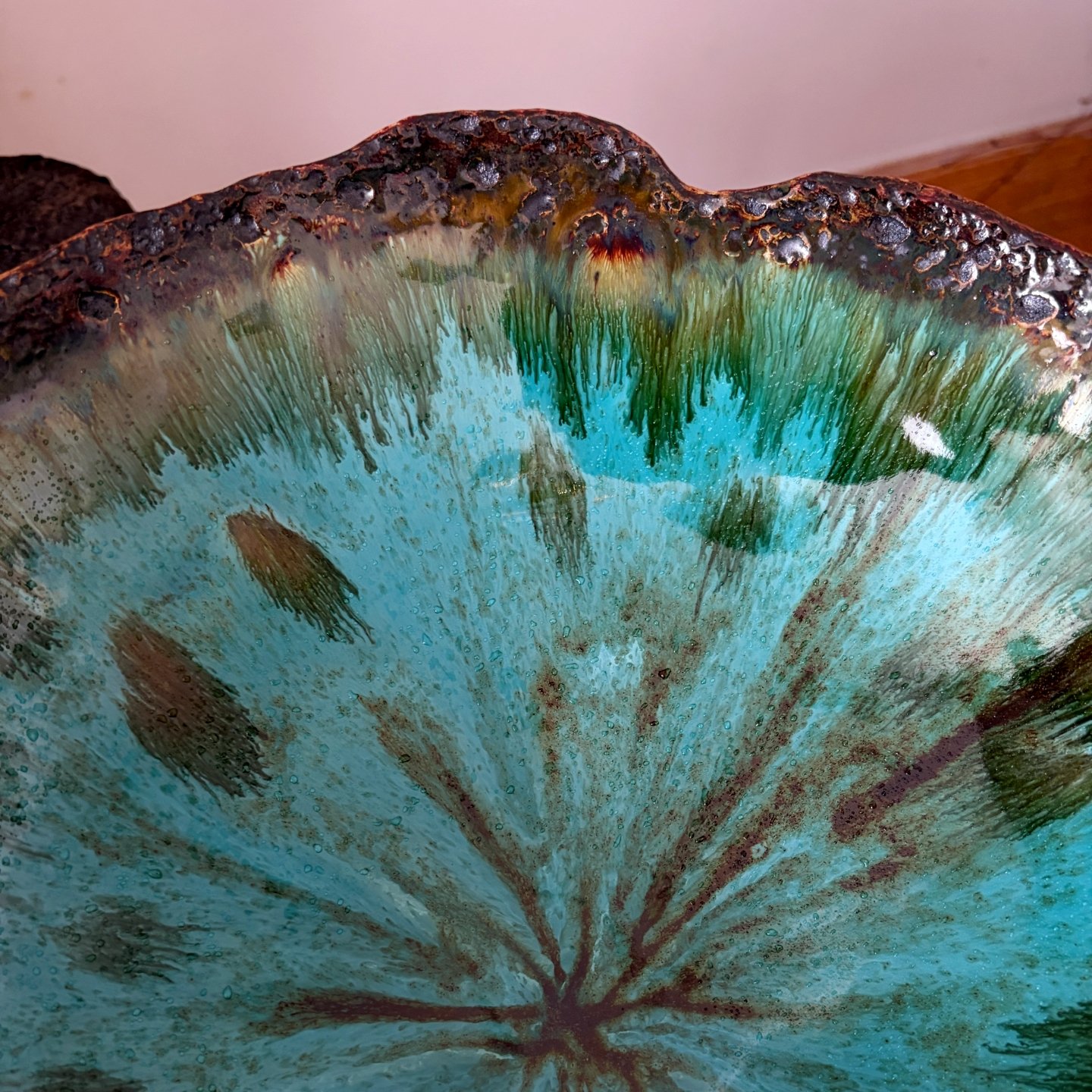 Large Handmade Ceramic Platter – Green Glaze – 27cm - Image 3