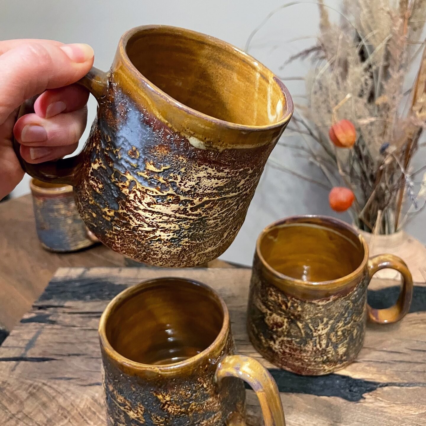 textured stoneware mug large size for tea or coffee