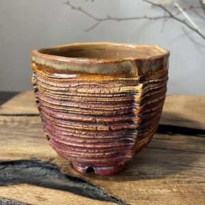 Handmade ceramic yunomi tea cup DUNE with textured carved surface